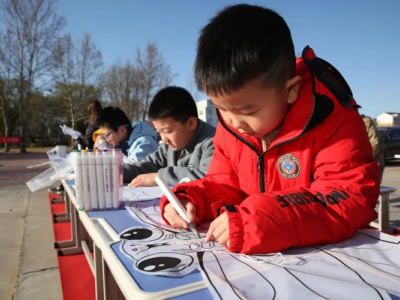 Adding Green with Hands, Beautifying Our Home——A Record of Soletks Group's Parent-Child Arbor Day Activity